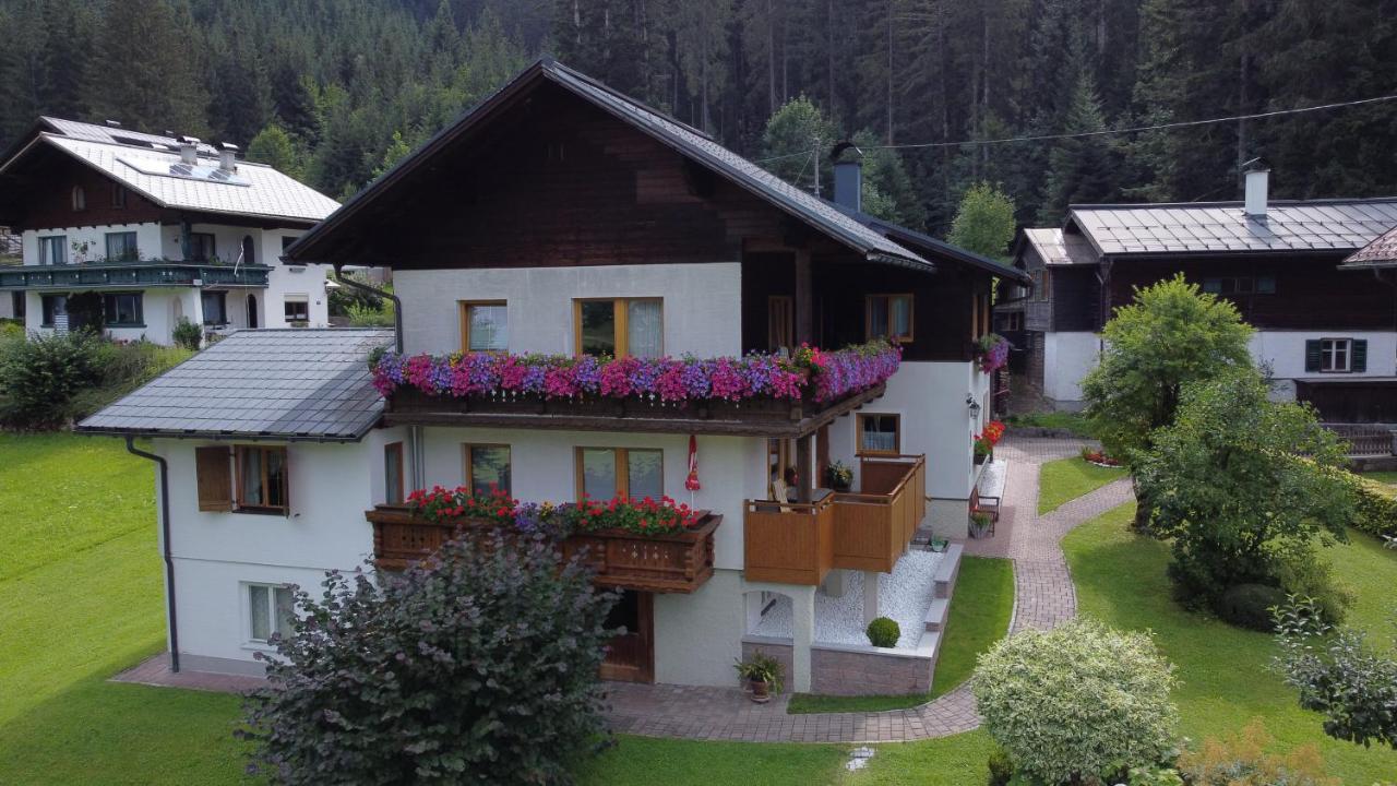 Andrea Schmaranzer - Privatzimmer Gosau Exteriér fotografie